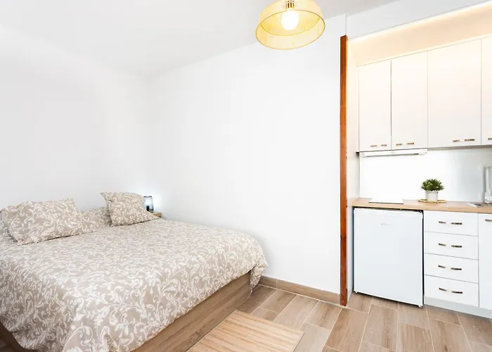 Home2book Bajamar Panoramic דירה *